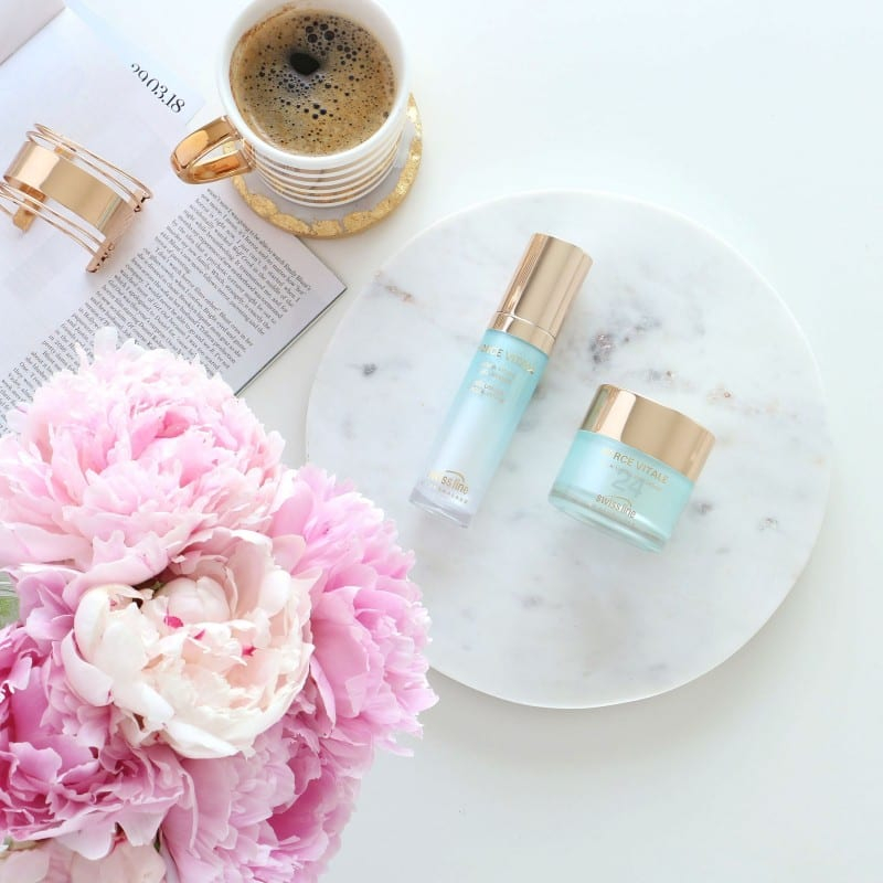 Huyết thanh dạng Gel tiếp nước và hồi sinh da cấp tốc Swissline FV Aqua Vitale Gel Serum